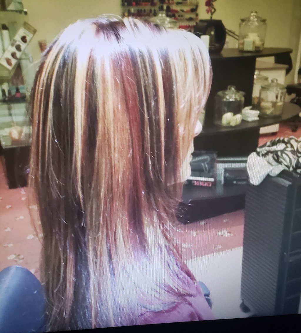 Styles Salon | 3737 Bloomington St, Colorado Springs, CO 80922, USA | Phone: (719) 390-4351