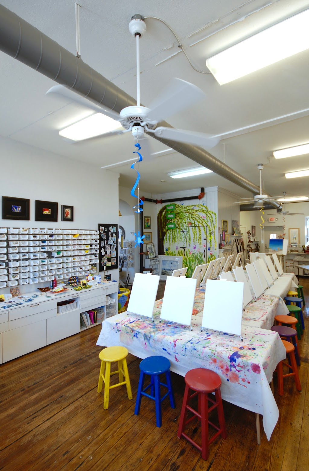 the Framery - Gift Shop - Art Classes - Jewelry - Prints | 84 E High St, Lawrenceburg, IN 47025, USA | Phone: (812) 537-4319