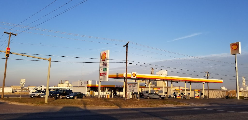 Shell | 102 W Industrial Blvd, Cleburne, TX 76033, USA | Phone: (817) 202-9525