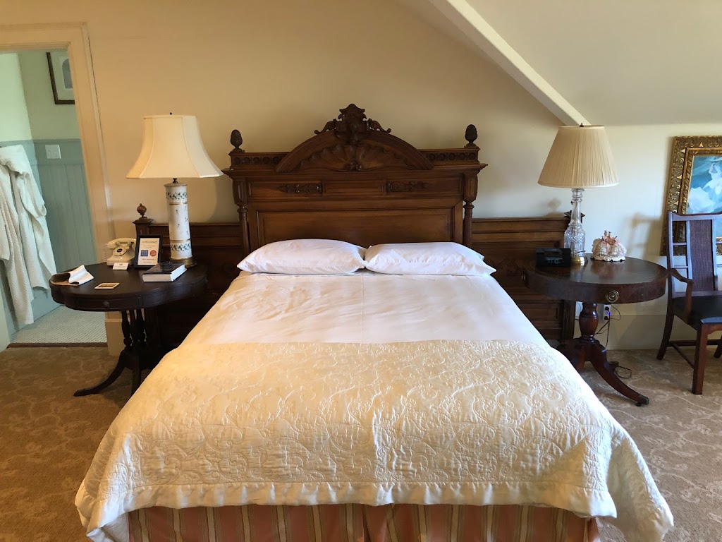 Chaska House Bed & Breakfast | 716 W Main St, Waxahachie, TX 75165, USA | Phone: (214) 213-5837