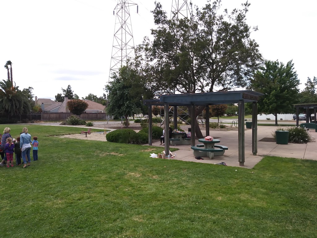 Henry Barboza Park | 925 Bogetti Ln, Tracy, CA 95376, USA | Phone: (209) 831-6858