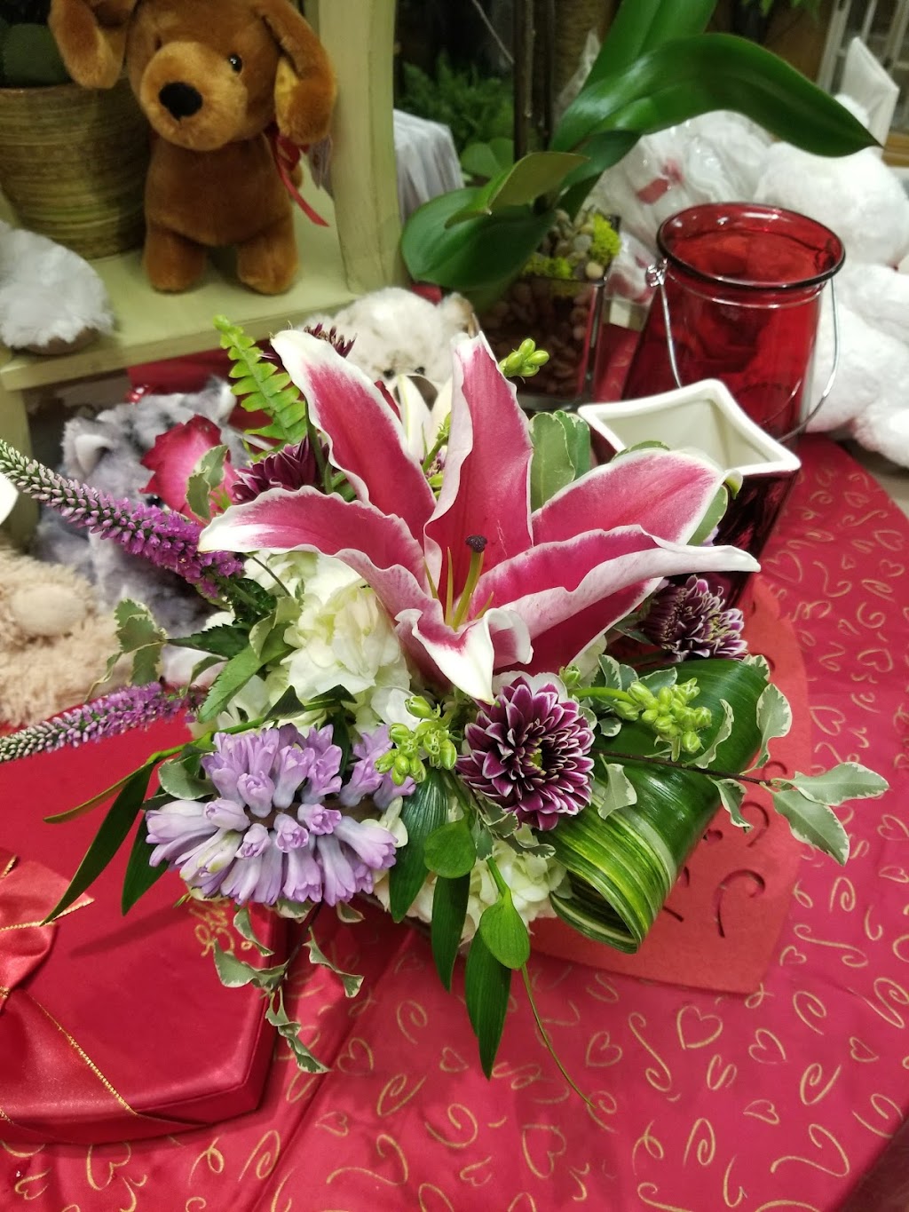 Botanica Flowers and Gifts | 2130-L, New Garden Rd, Greensboro, NC 27410, USA | Phone: (336) 288-1908