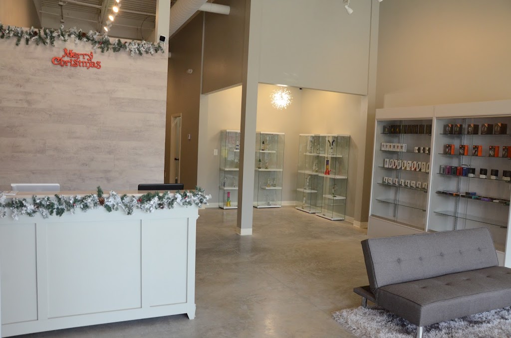 Posh Vapor Wentzville | 1002 Quartz Canyon Dr, Wentzville, MO 63385, USA | Phone: (636) 541-3040