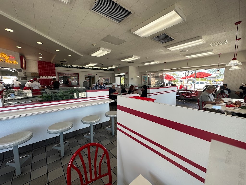 In-N-Out Burger | 8285 W Bell Rd, Peoria, AZ 85382, USA | Phone: (800) 786-1000