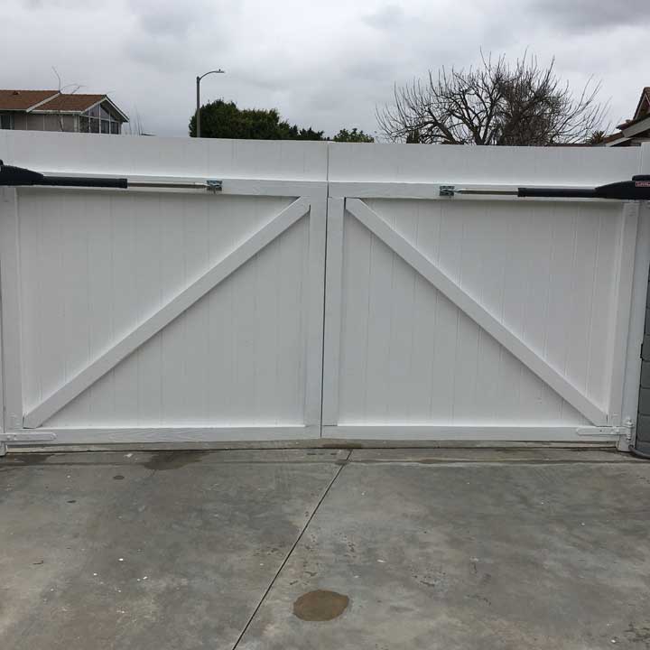 Automatic Electronic Gates | 25673 Tyler Ct, Menifee, CA 92586, USA | Phone: (951) 679-4808