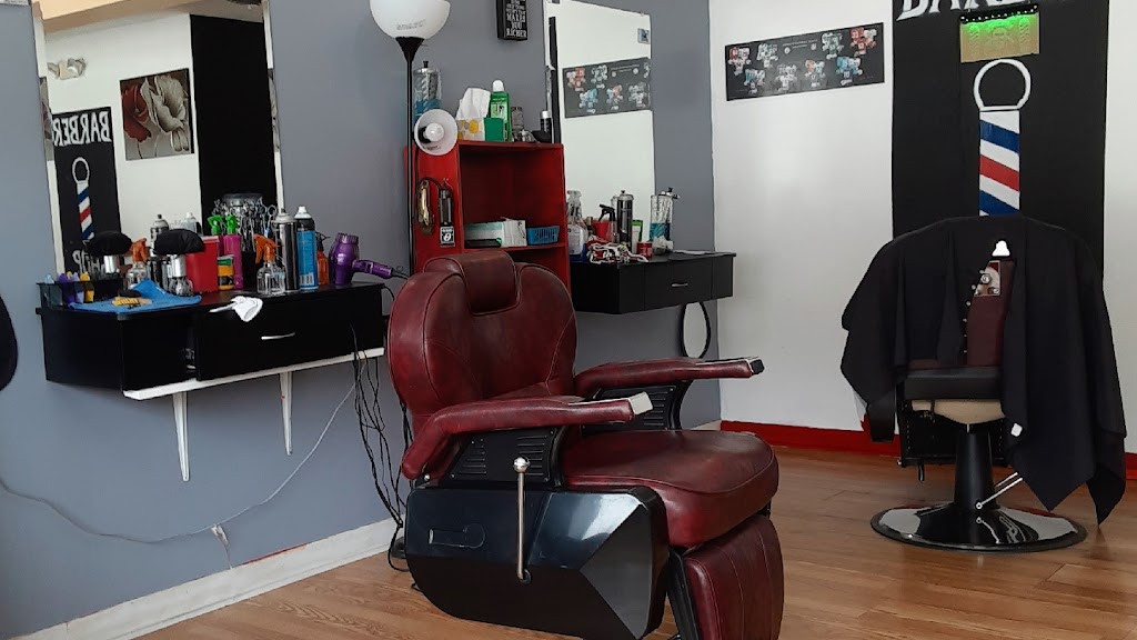 Shalom barber shop | 280 Ethan Allen Hwy, Ridgefield, CT 06877, USA | Phone: (203) 403-0021