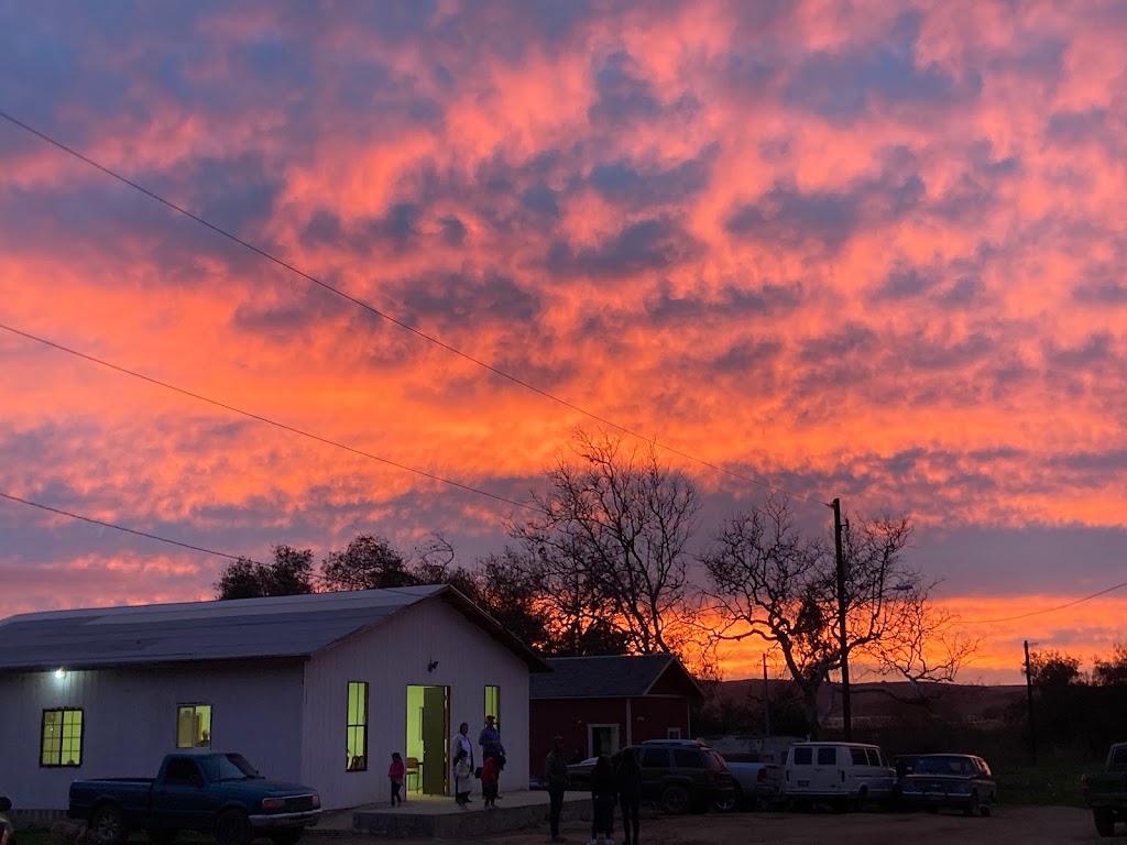 Iglesia La Vid Verdadera. Ej. Sta Rosa. | Quinta Veinte, Lázaro Cárdenas 8, 22762 Ejido Santa Rosa, B.C., Mexico | Phone: 646 111 9902