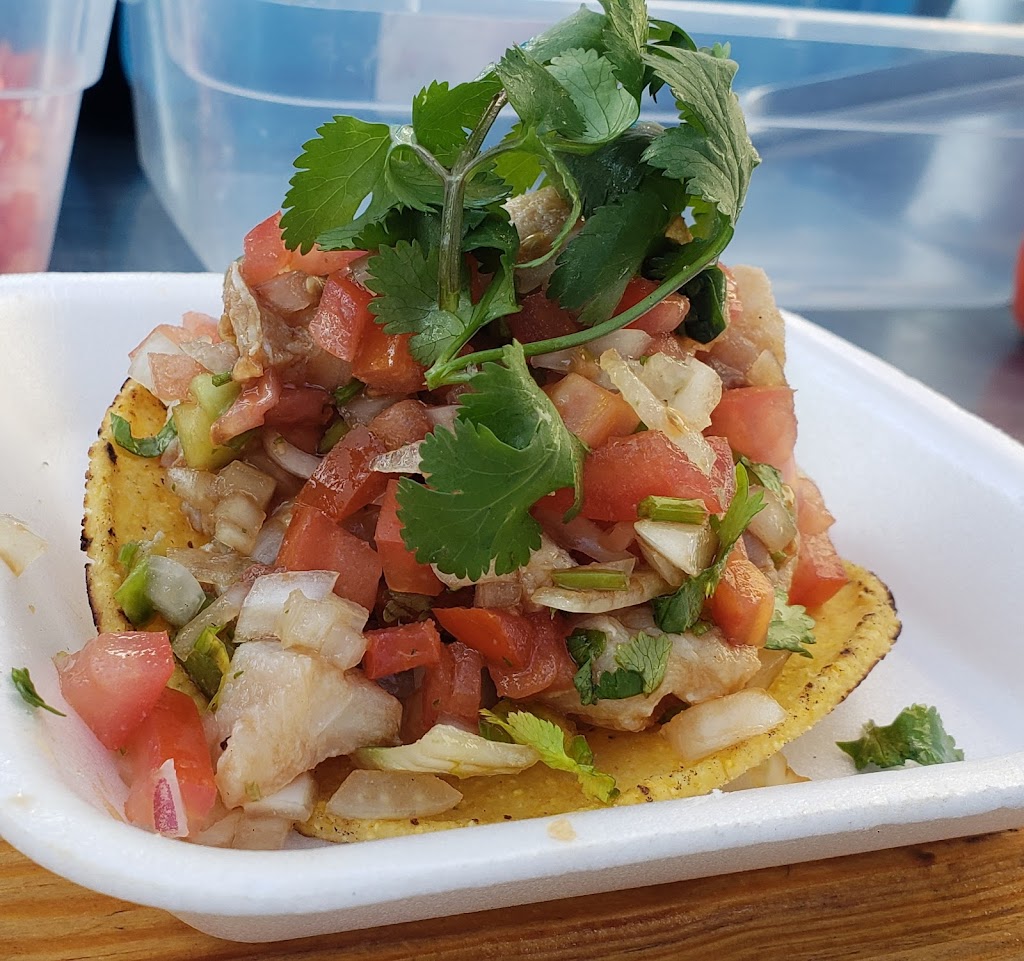 Marena Seafood & Grill | Km 74.5 carretera escenica Tij- Ens, 22765 B.C., Mexico | Phone: 664 255 6624