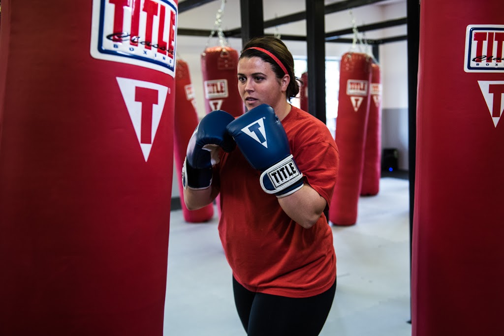 Valley Fitness Kickboxing | 20220 N 59th Ave Suite 103A, Glendale, AZ 85308, USA | Phone: (480) 251-4191