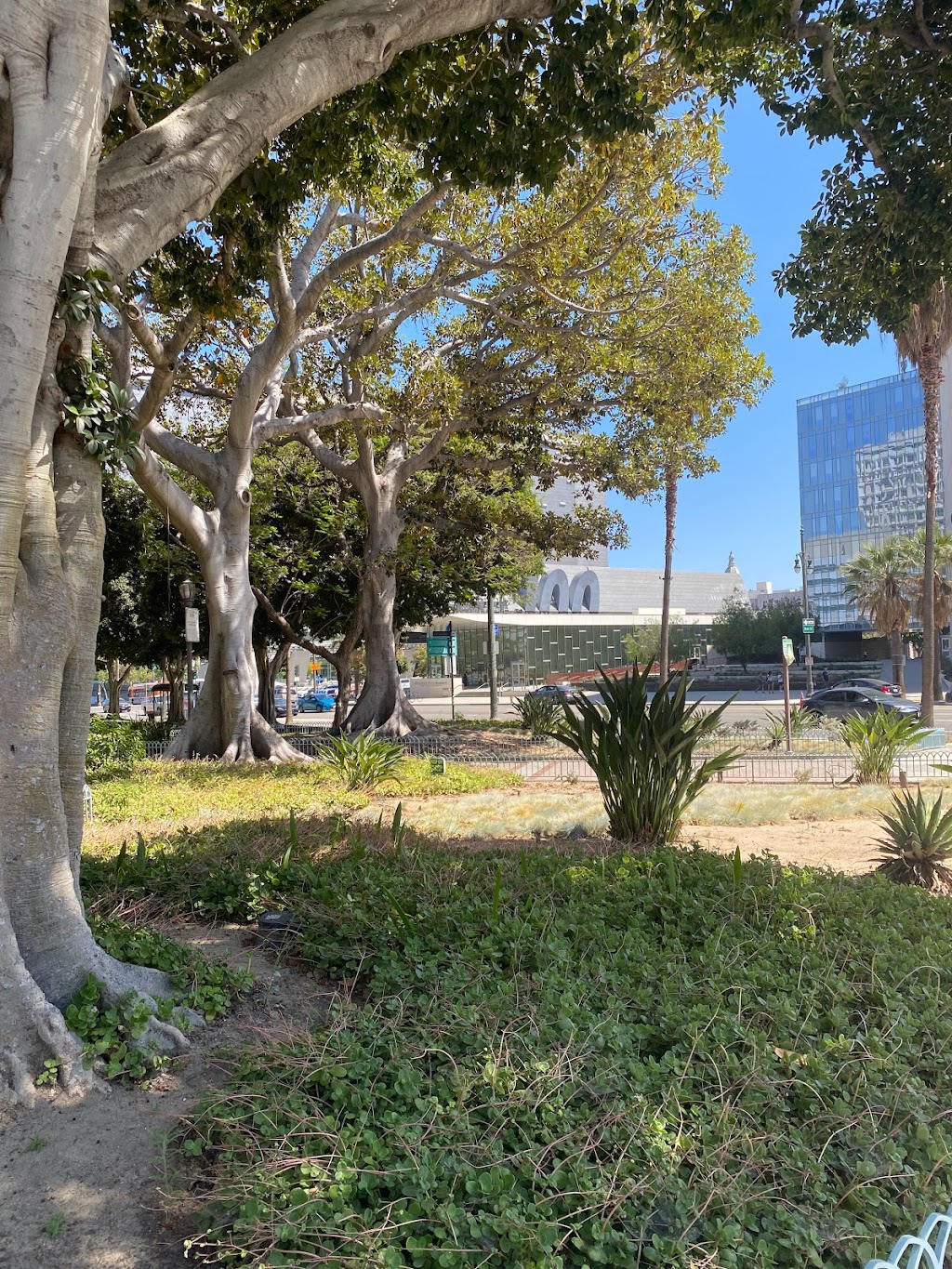 City Hall Park Center | 200 N Main St, Los Angeles, CA 90012, USA | Phone: (213) 972-0500