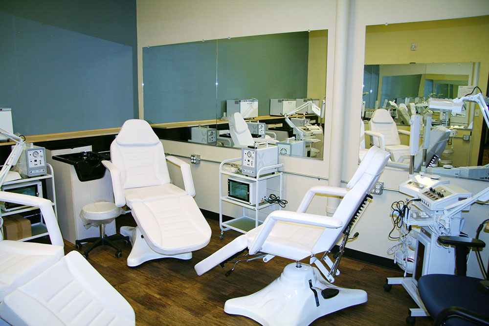 IBMC College Longmont | 2315 Main St, Longmont, CO 80501, USA | Phone: (303) 651-6819