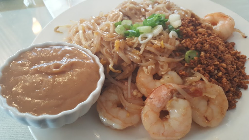 Sarikas Thai Cafe | 109 Waterview Pkwy, Boerne, TX 78006, USA | Phone: (830) 249-1070