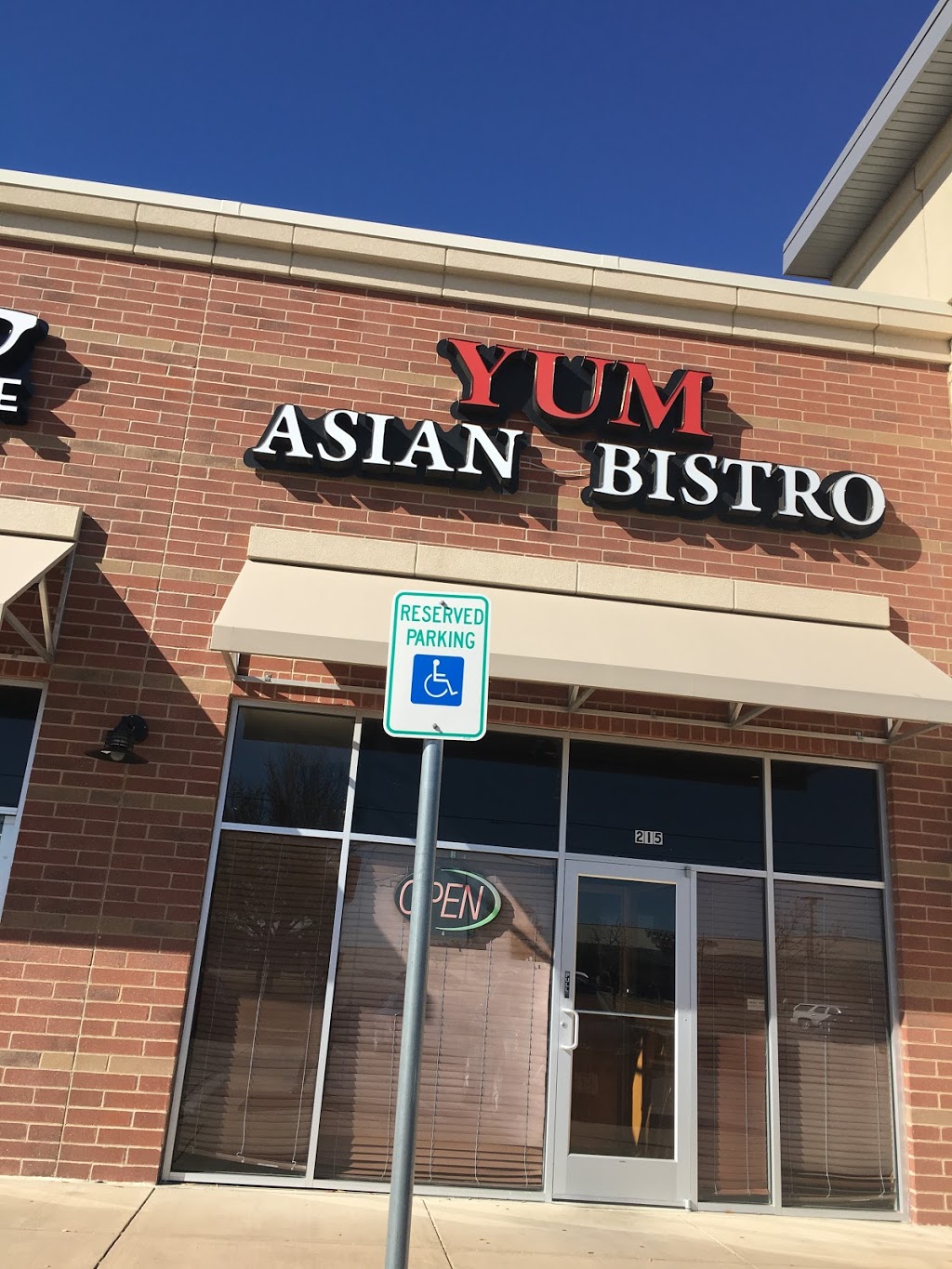 Yum Asian Bistro | 2721 Little Elm Pkwy #215, Little Elm, TX 75068, USA | Phone: (214) 872-4436