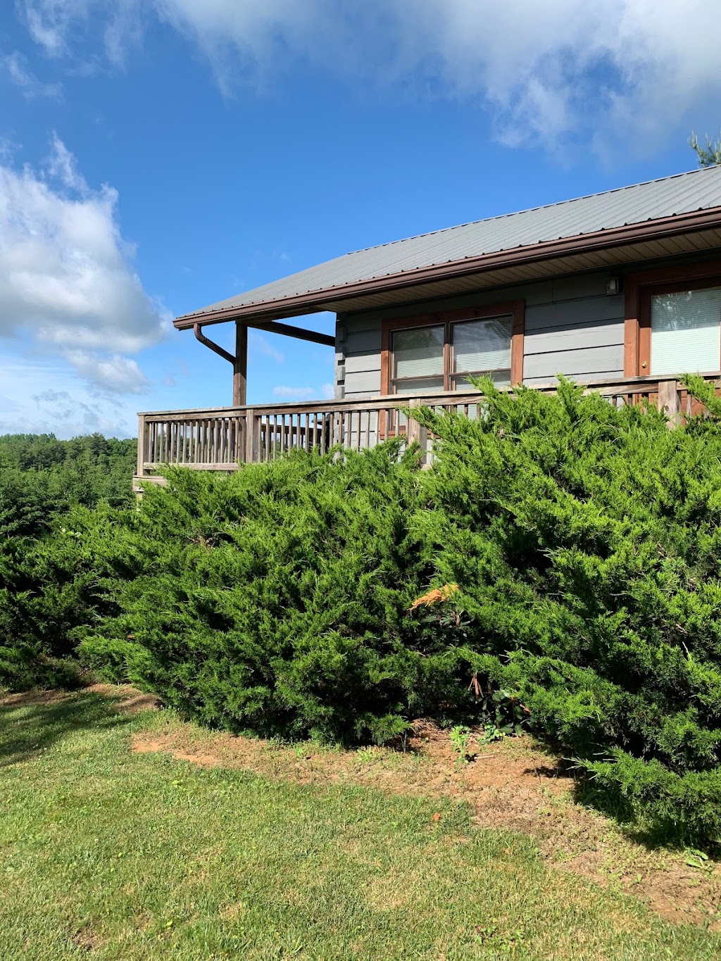 Meadows of Dan River Walk Cabins | 4444 Jeb Stuart Hwy, Meadows of Dan, VA 24120, USA | Phone: (336) 312-1421