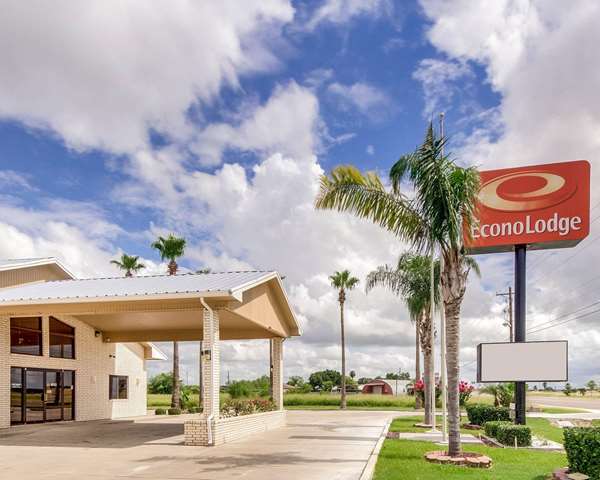 Econo Lodge Falfurrias Hwy 281 | 2116 US-281, Falfurrias, TX 78355, USA | Phone: (361) 325-2515