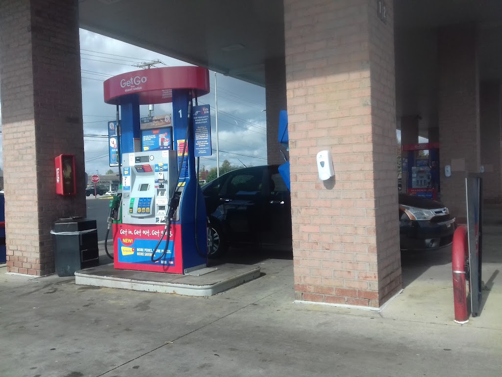 GetGo Café + Market & WetGo Car Wash | 9151 Columbus Pike, Lewis Center, OH 43035, USA | Phone: (614) 888-0266