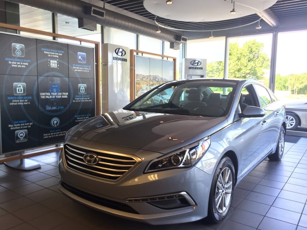 Hatchett Hyundai East | 11200 E Central Ave, Wichita, KS 67206, USA | Phone: (316) 977-7800