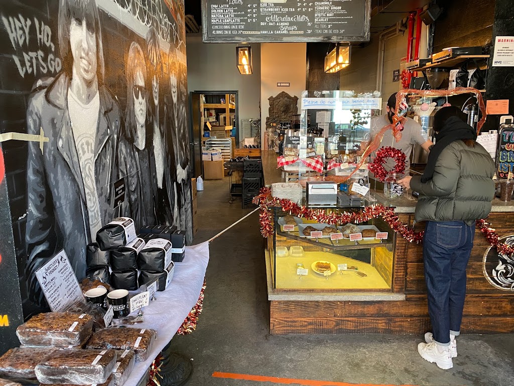 Sweetleaf Coffee Roasters | 28-10 Jackson Ave, Long Island City, NY 11101, USA | Phone: (718) 361-8000