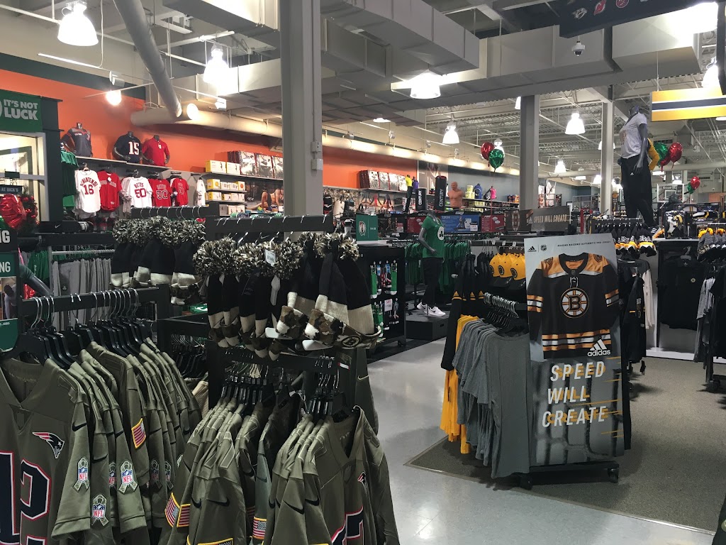 DICKS Sporting Goods | 77 Rockingham Park Blvd, Salem, NH 03079 | Phone: (603) 824-3152