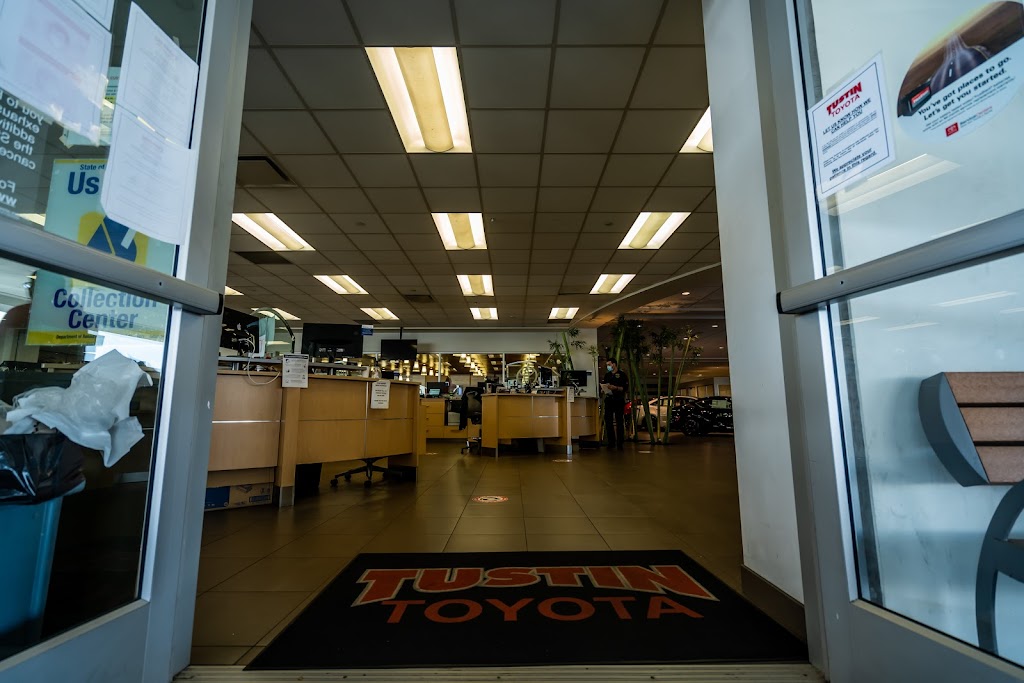 Tustin Toyota Service Department | 36 Auto Center Dr, Tustin, CA 92782, USA | Phone: (888) 799-9601