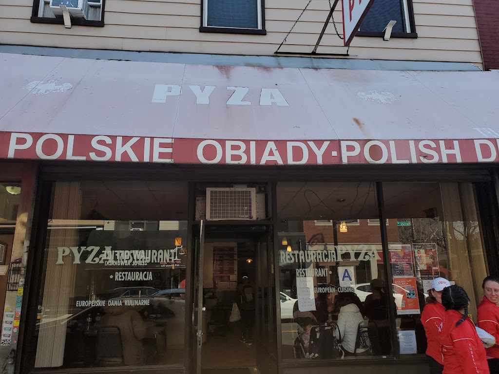 Pyza | 118 Nassau Ave, Brooklyn, NY 11222, USA | Phone: (718) 349-8829