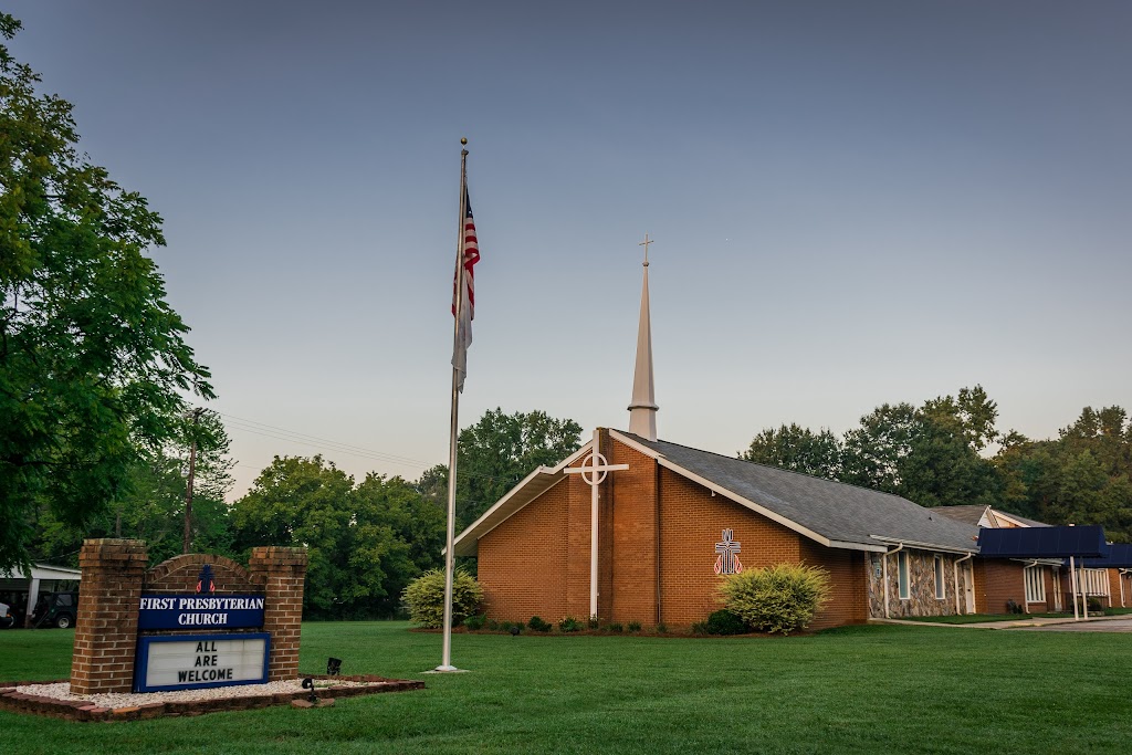First Presbyterian Church | 611 Oakhurst St, Kernersville, NC 27284, USA | Phone: (336) 993-7358