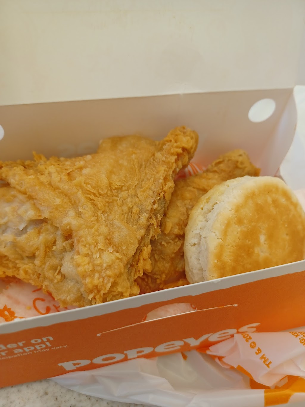 Popeyes Louisiana Kitchen | 1 Crossgates Mall Rd, Albany, NY 12203, USA | Phone: (518) 608-6476