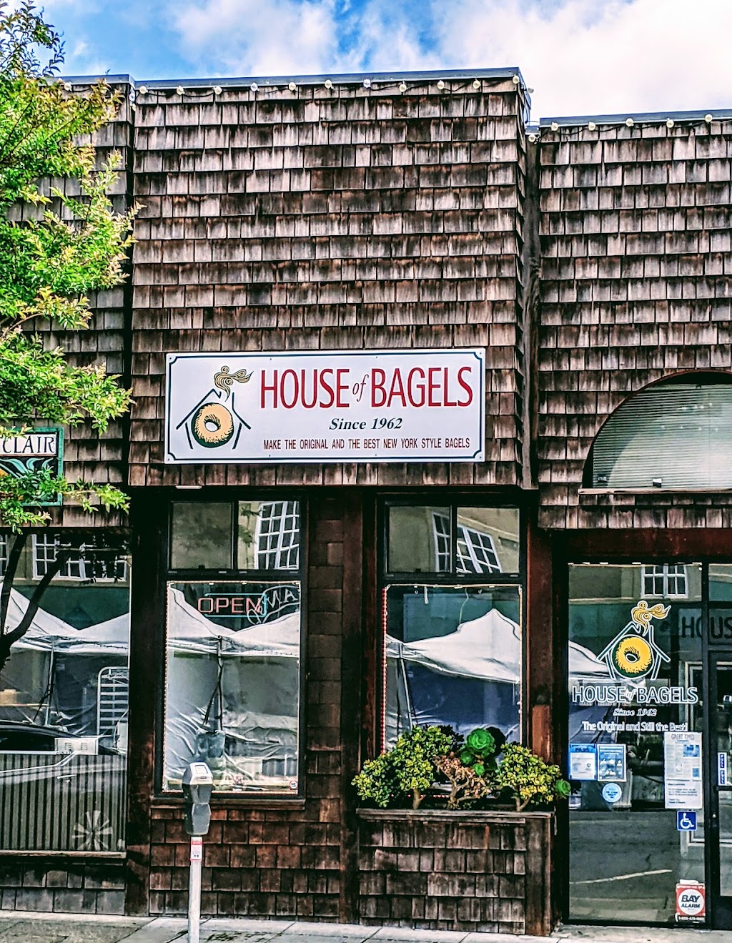 House of Bagels | 6104 La Salle Ave, Oakland, CA 94611, USA | Phone: (510) 338-1189