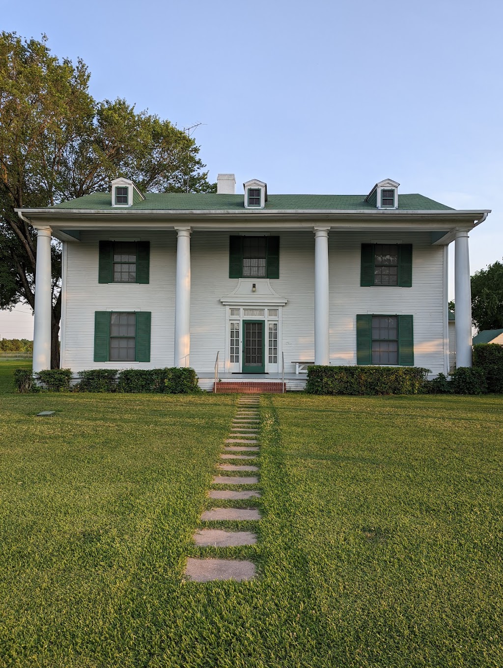 Sam Rayburn House State Historic Site | 890 W, TX-56, Bonham, TX 75418, USA | Phone: (903) 583-5558