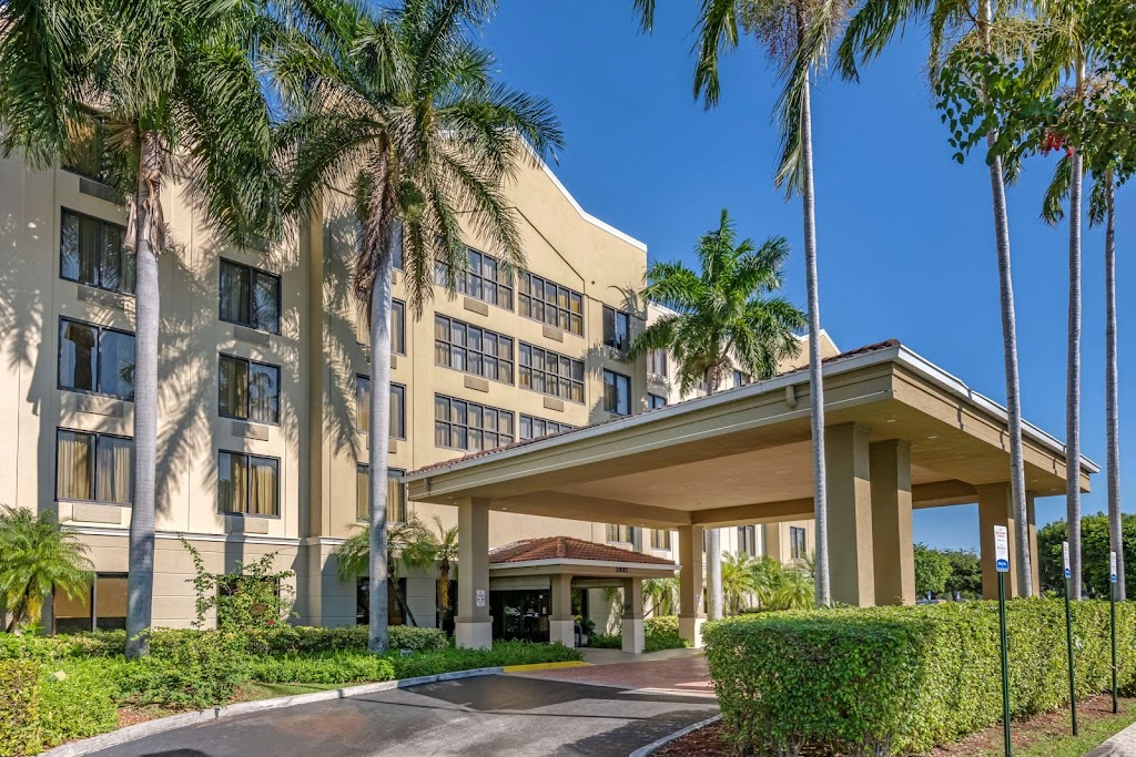 Comfort Suites Miami - Kendall | 3901 SW 117th Ave, Miami, FL 33175, USA | Phone: (305) 220-3901