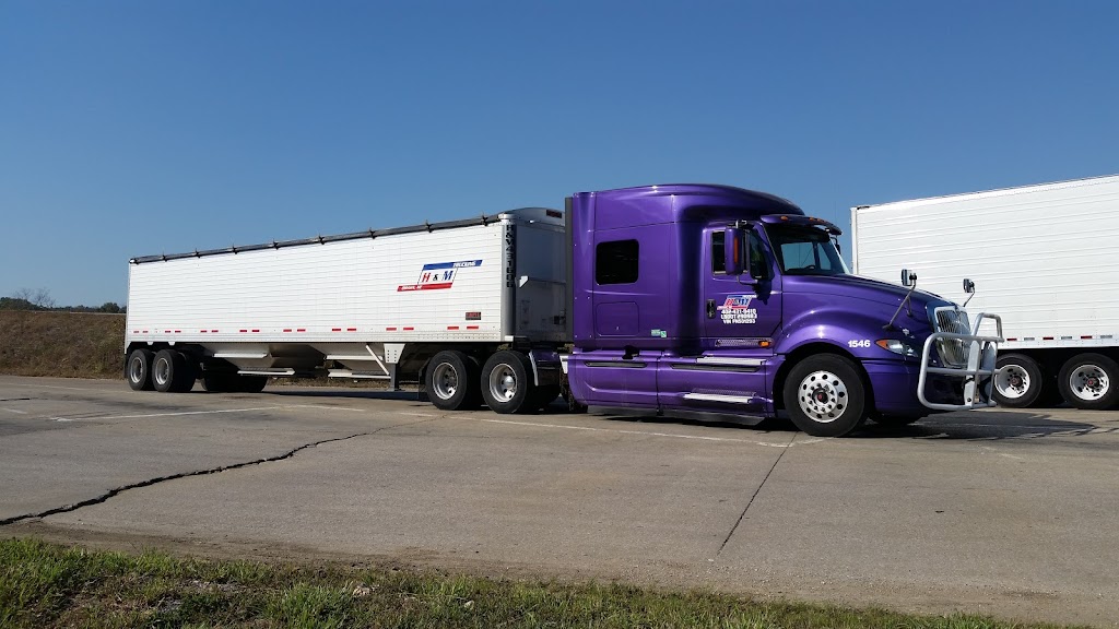 H & M Trucking | 2522 Edward Babe Gomez Ave, Omaha, NE 68107, USA | Phone: (402) 431-9410