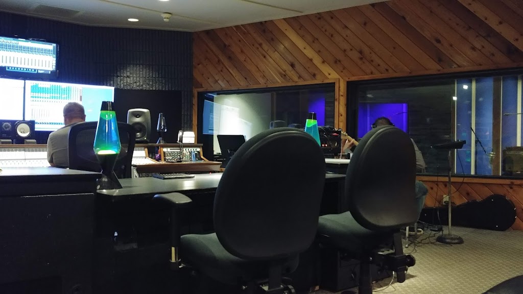 Lava Room Recording | 6001 W Creek Rd, Independence, OH 44131, USA | Phone: (216) 334-1172