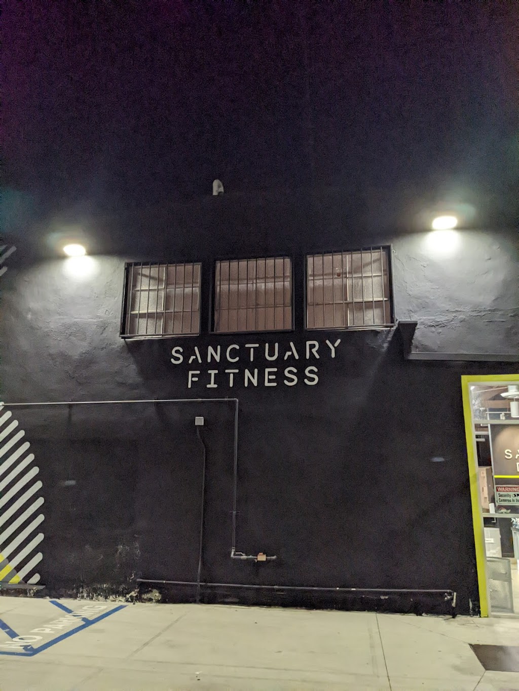 Sanctuary Fitness - DTLA | 718 Jackson St, Los Angeles, CA 90012, USA | Phone: (213) 266-8311