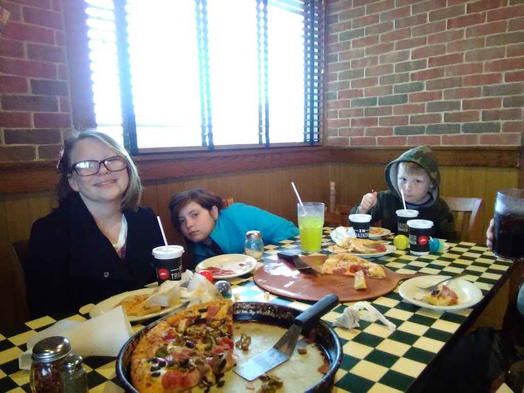 Palace Cantonese Restaurant | 9236 Waukegan Rd, Morton Grove, IL 60053, USA | Phone: (847) 966-2231