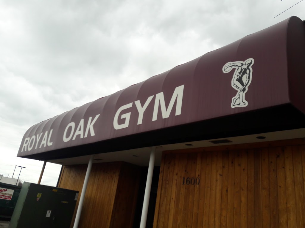 Royal Oak Gym | 1600 N Stephenson Hwy, Royal Oak, MI 48067, USA | Phone: (248) 543-7100