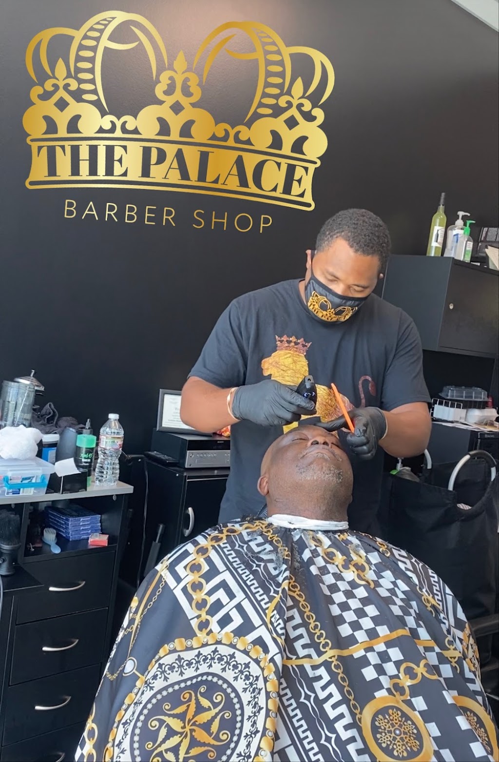 The Palace Barber Shop | Photo 2 of 4 | Address: 3141 E Broad St Ste 303 Studio 105, Mansfield, TX 76063, USA | Phone: (469) 260-5333