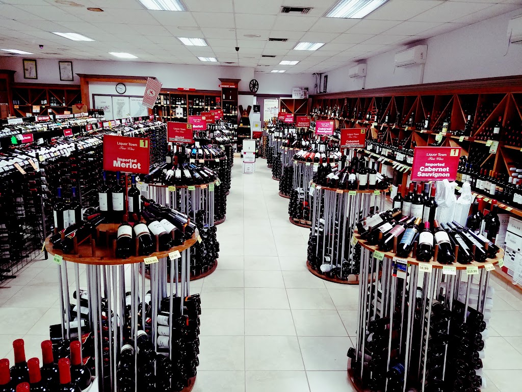 Liquor Town & Fine Wines | 135-21 Cross Bay Blvd, Ozone Park, NY 11417, USA | Phone: (718) 641-4879