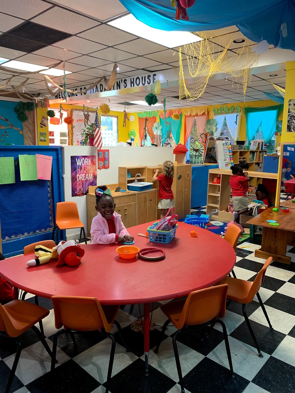 Madalyns House 24 Hour Childcare Center | 3865 Powder Springs Rd SW, Powder Springs, GA 30127, USA | Phone: (678) 744-7310