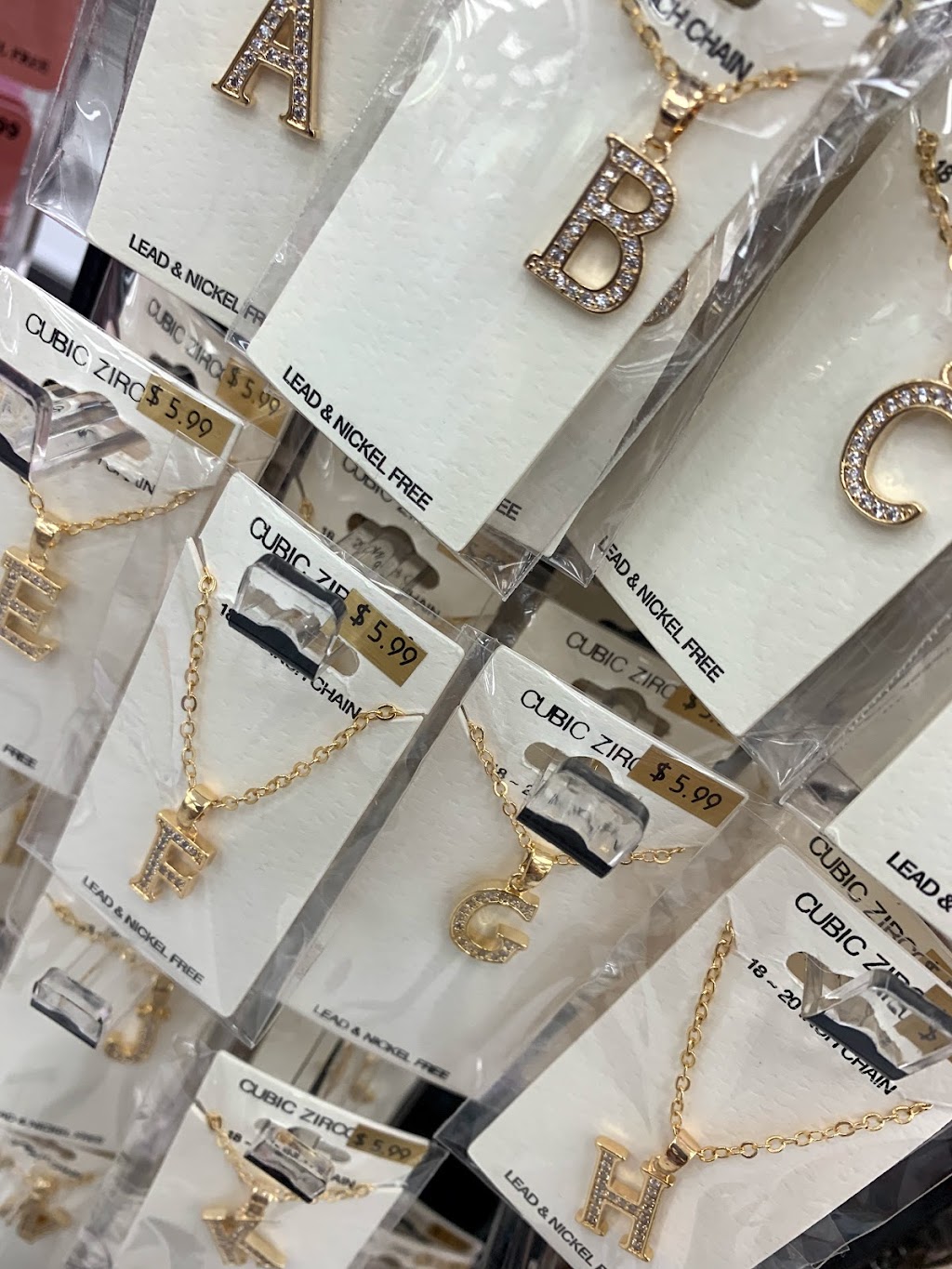 Beauty World | 2100 N Main St #116, High Point, NC 27262, USA | Phone: (336) 875-4203