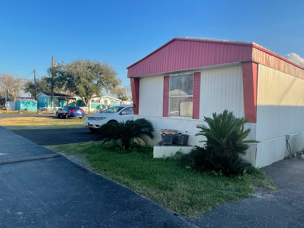 Tuloso Mobile Home Park | 2130 Rand Morgan Rd Lot #29, Corpus Christi, TX 78410, USA | Phone: (361) 208-0864