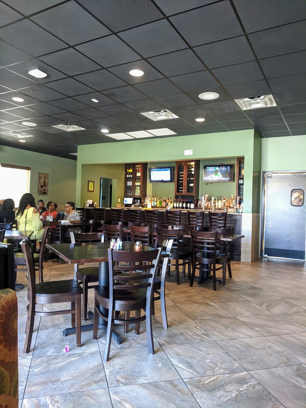 Luca Italian Restaurant | 6411 Courthouse Rd, Prince George, VA 23875, USA | Phone: (804) 861-4887