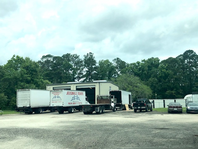 Crouch Tow Trucks | 324 Dennard Ave, Jacksonville, FL 32254, USA | Phone: (904) 696-3496