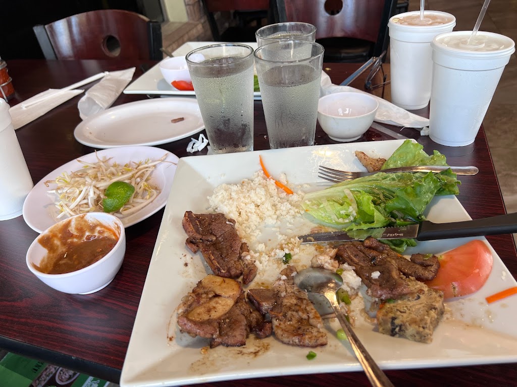 Thịnh An Kitchen & Tofu | 8104 W Waters Ave, Tampa, FL 33615, USA | Phone: (813) 249-2222