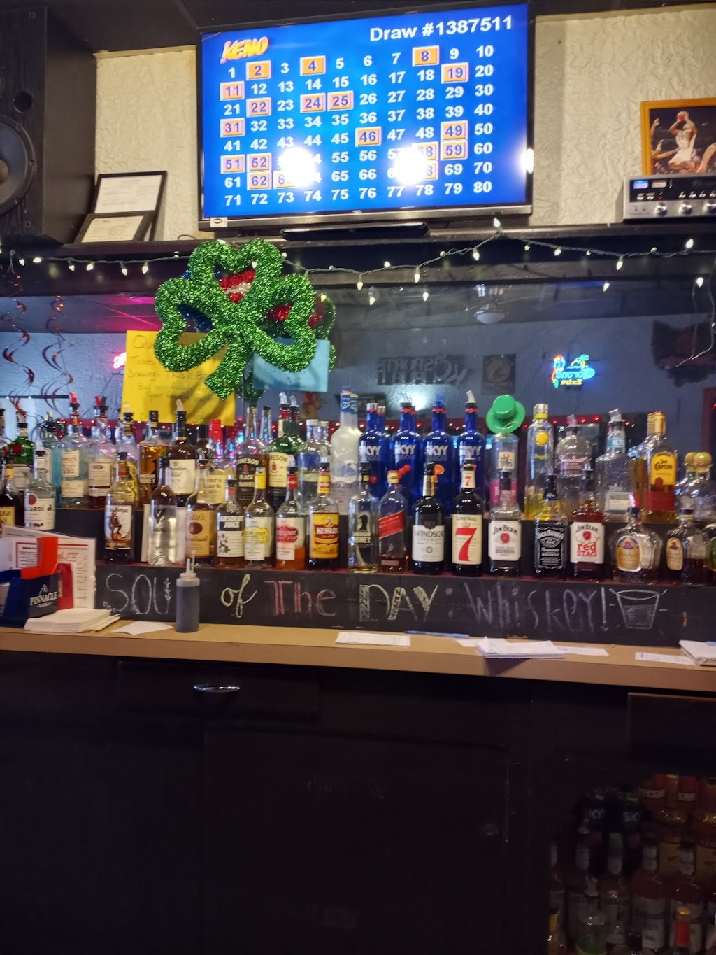 Kc Sports Pub | 346 Main St, Wadsworth, OH 44281, USA | Phone: (330) 336-5100