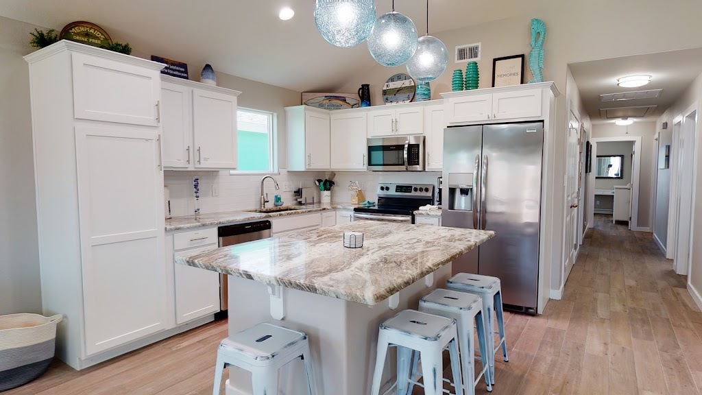 Life in Paradise Vacation Rentals | 107 Cut-Off Rd, Port Aransas, TX 78373, USA | Phone: (361) 749-7206