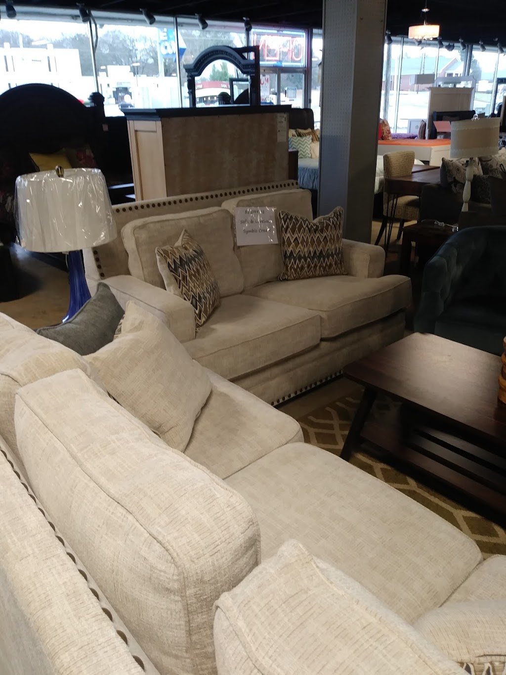 Howards Furniture Company, Inc. | 3376 S Cobb Dr SE, Smyrna, GA 30080, USA | Phone: (770) 435-4406