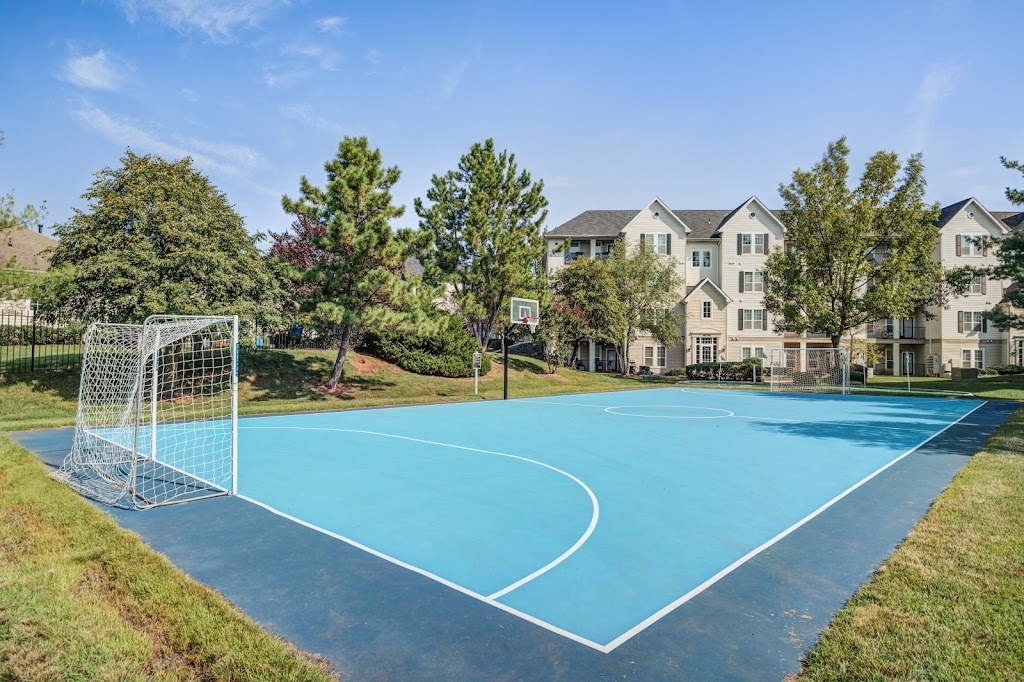 Village at Potomac Falls Apartment Homes | 20576 Idle Brook Terrace, Sterling, VA 20165, USA | Phone: (703) 372-0202