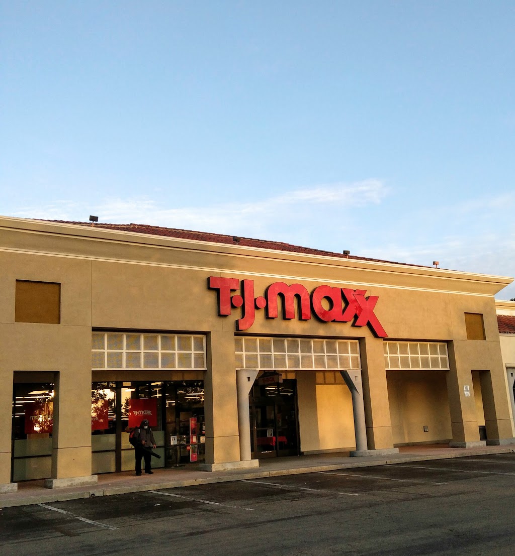 T.J. Maxx | 18295 Brookhurst St, Fountain Valley, CA 92708, USA | Phone: (714) 964-6100