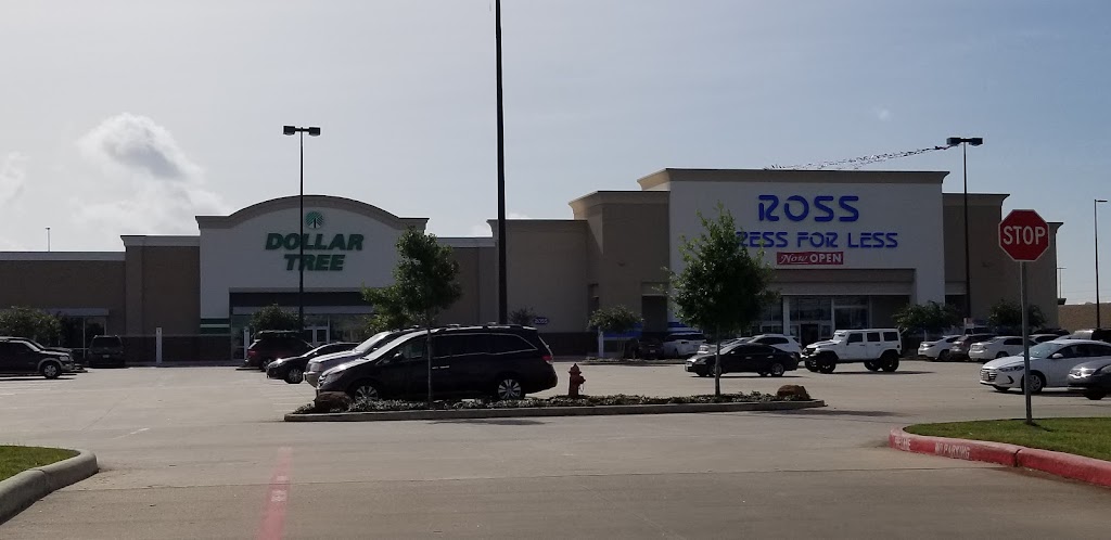 Ross Dress for Less | 8816 N South Highway 146, Baytown, TX 77523, USA | Phone: (281) 303-0927