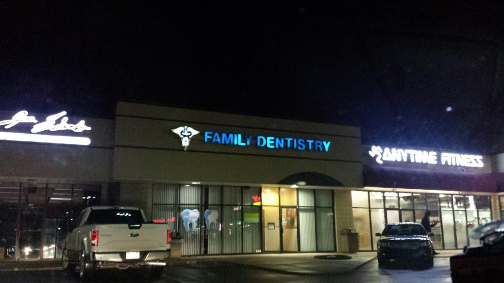Family Dentistry & Assoc. of Belleville: Dr. Kenneth L. Williams Dr. Brian Bishop | 11784 Belleville Rd, Belleville, MI 48111, USA | Phone: (734) 699-1808